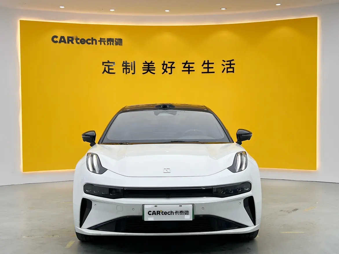 ZEEKR 001  из Китая