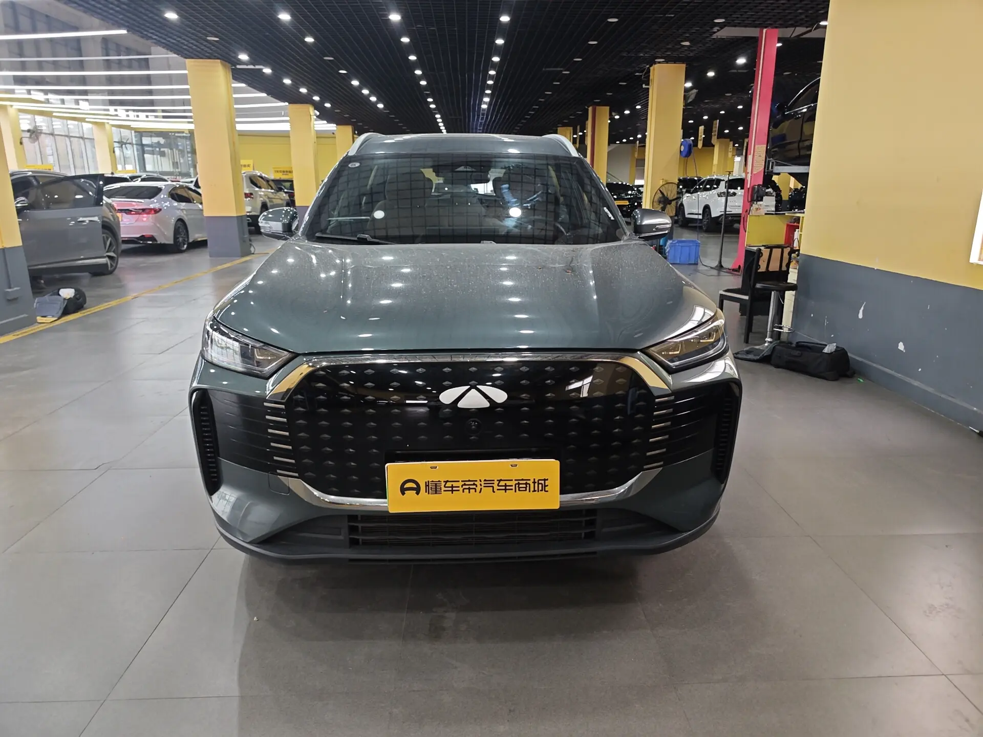 Chery Fengyun T8  из Китая