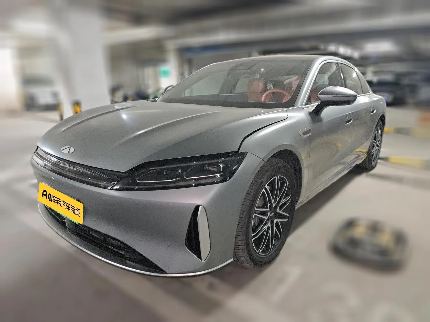 Chery Fengyun A9L  из Китая