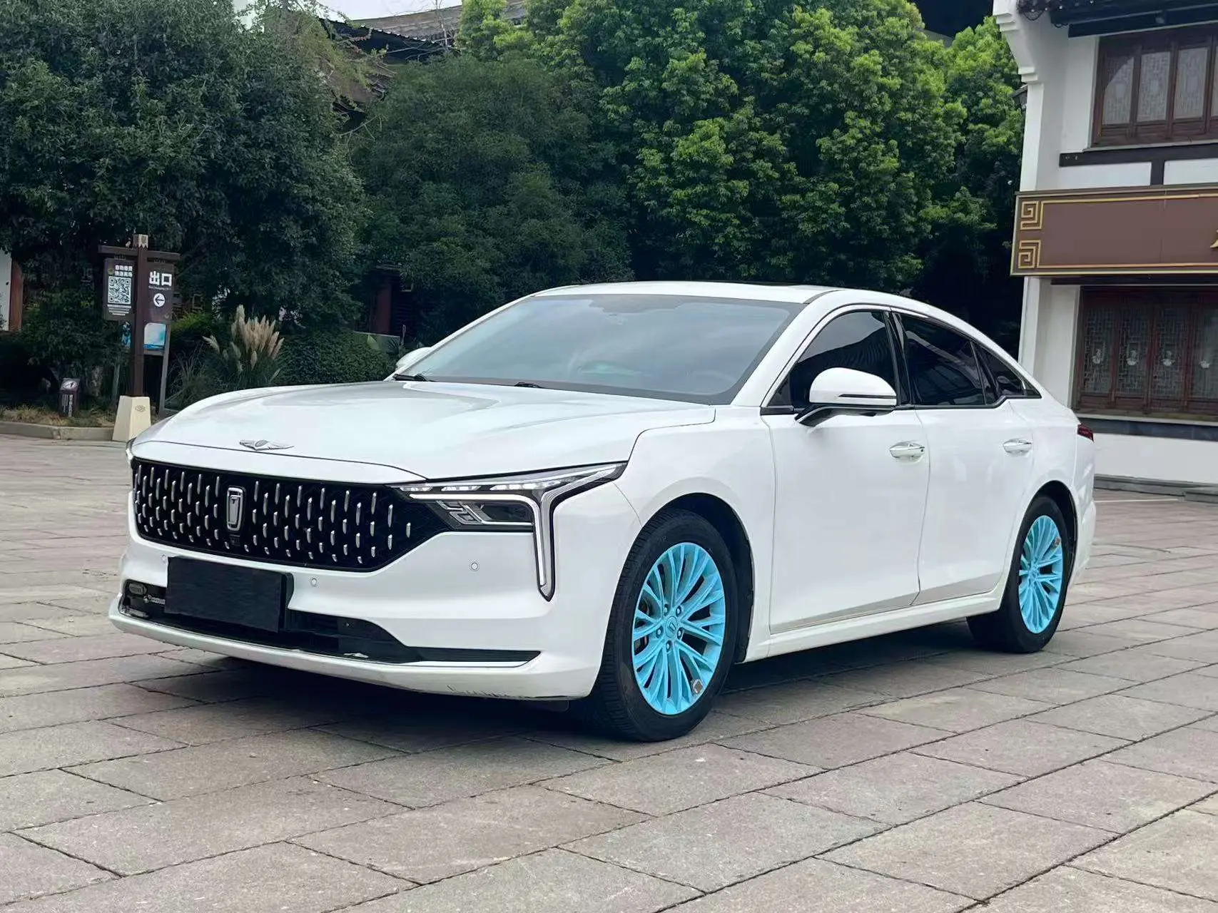 FAW Bestune B70 (Besturn B70)  из Китая