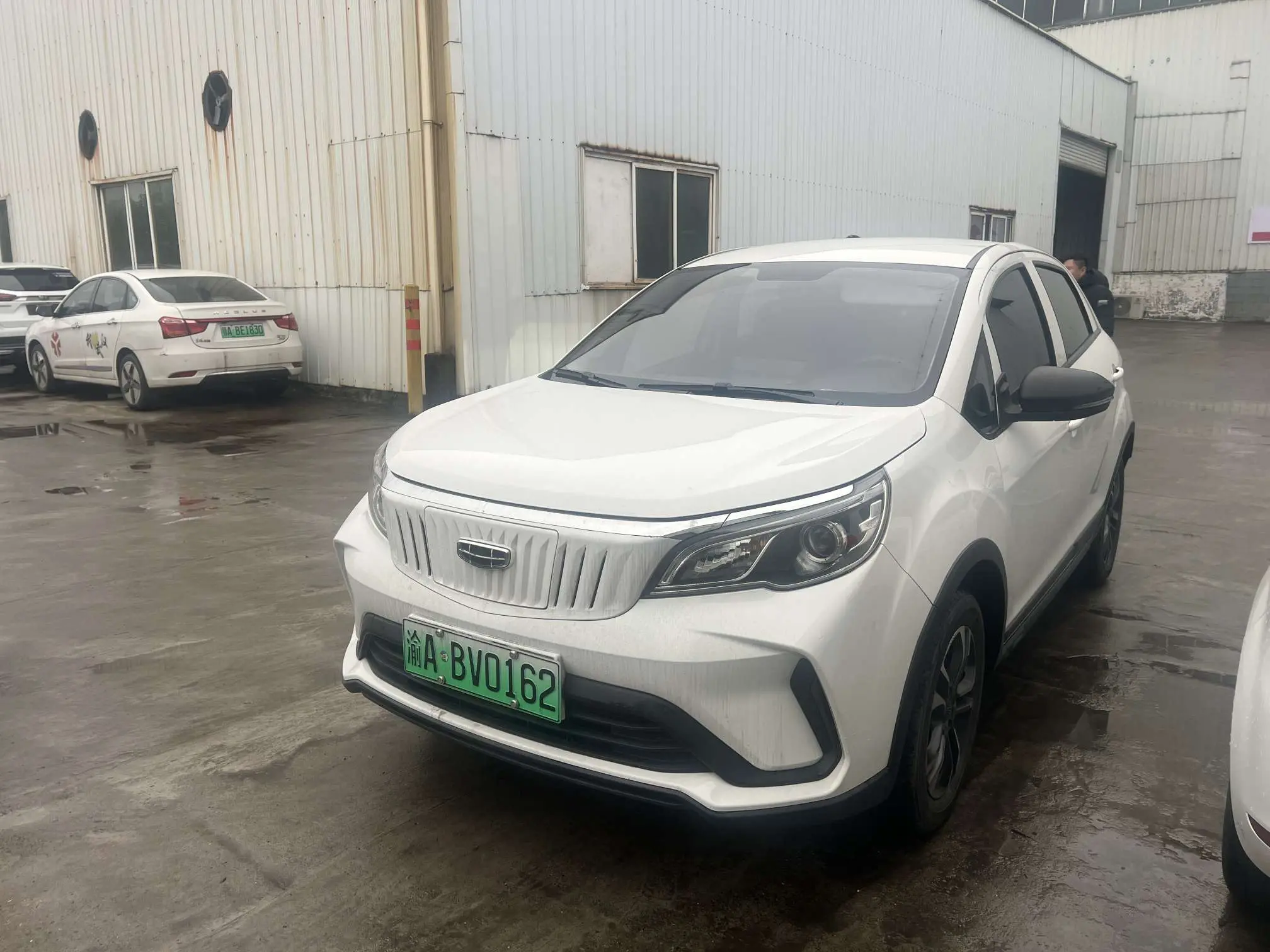 Geely EX3 Kung Fu Cow  из Китая