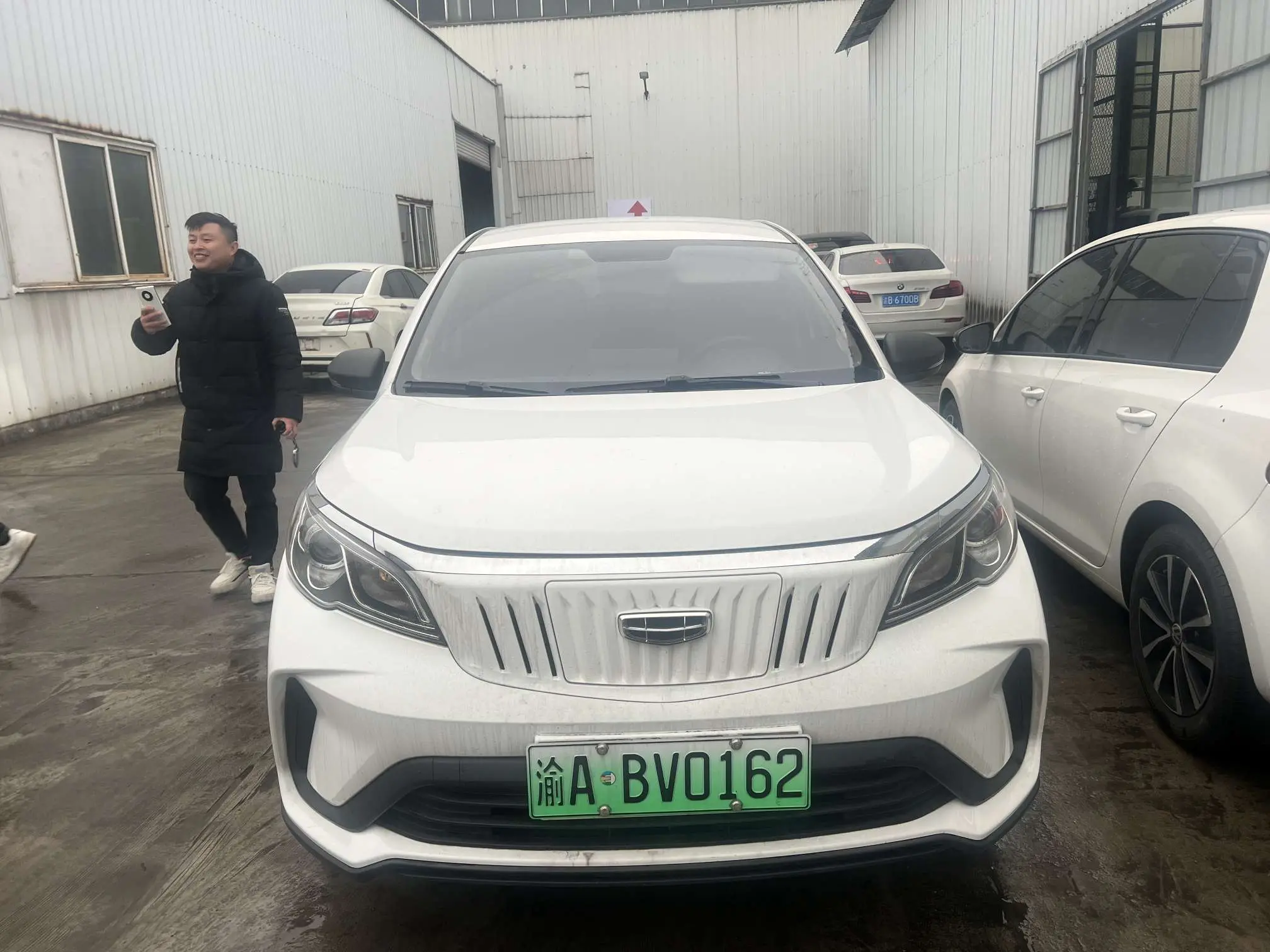 Geely EX3 Kung Fu Cow  из Китая