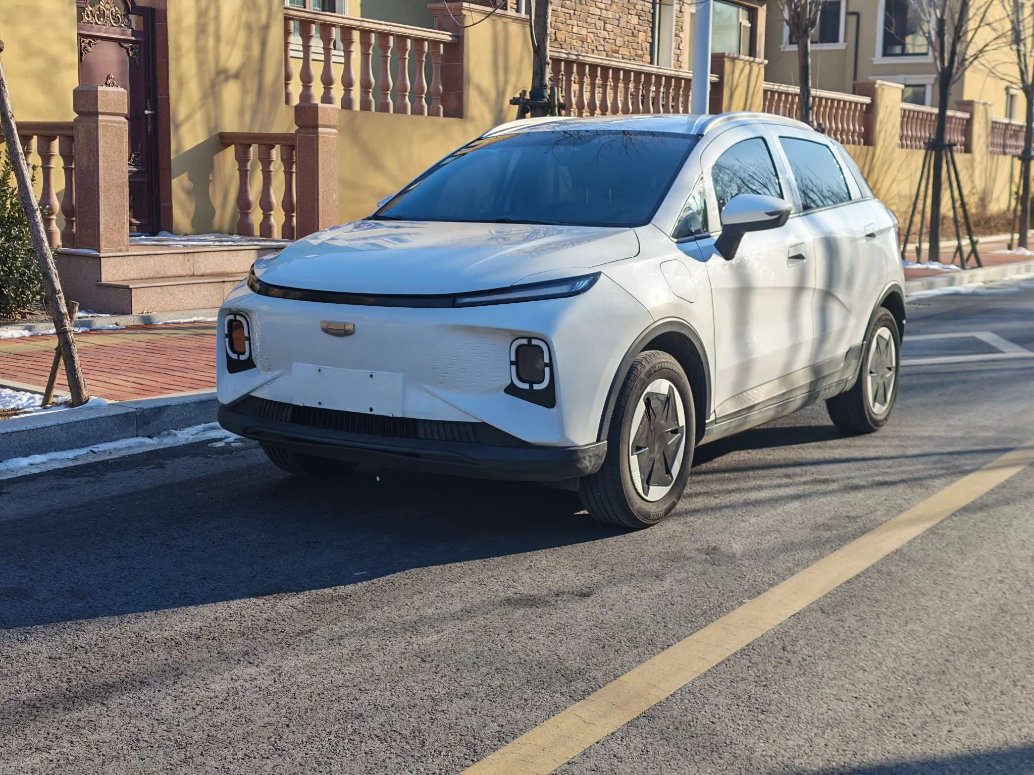 Geely Geometry E Firefly  из Китая