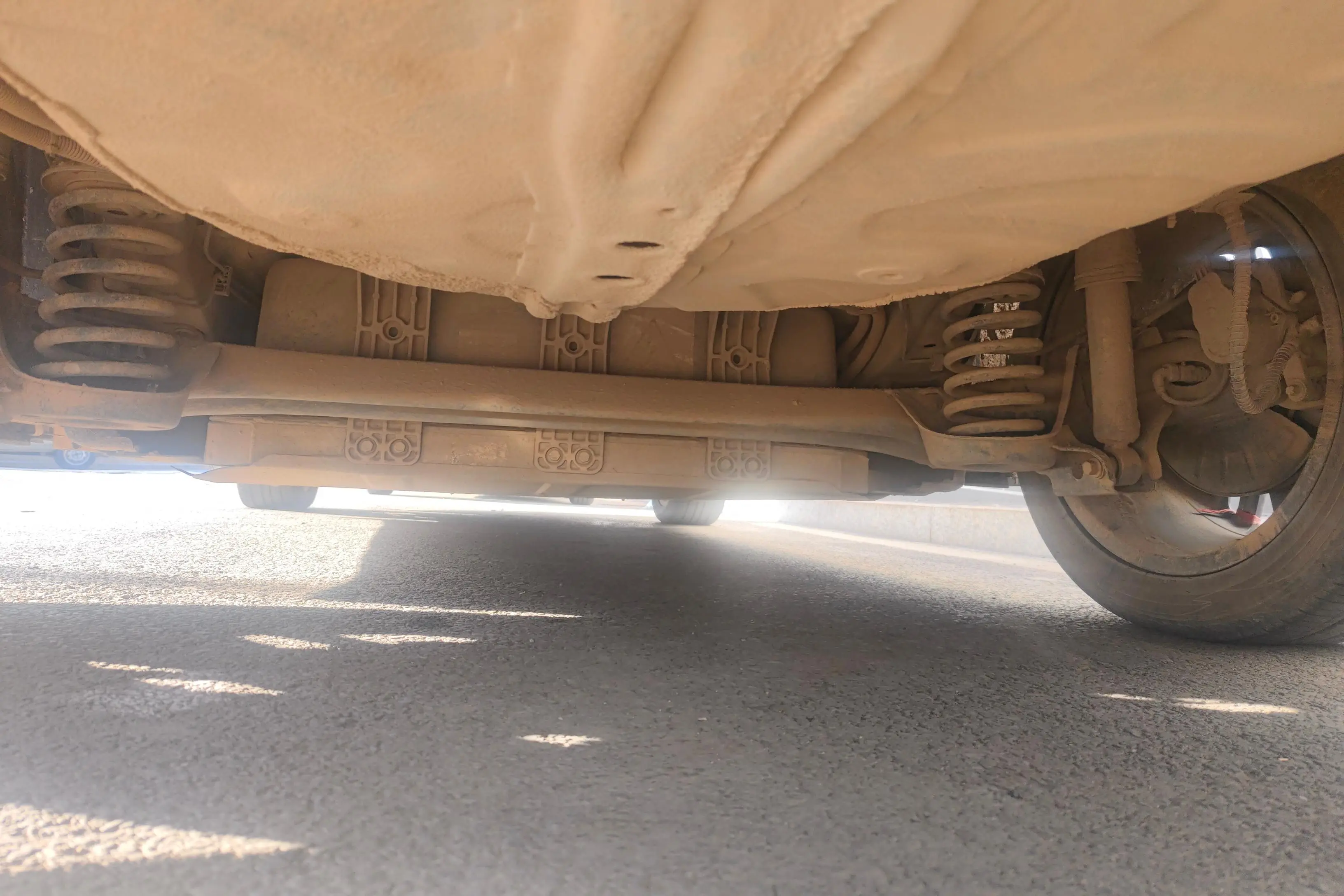 Geely Geometry A  из Китая