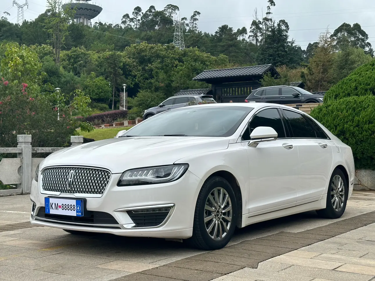 Lincoln MKZ  из Китая