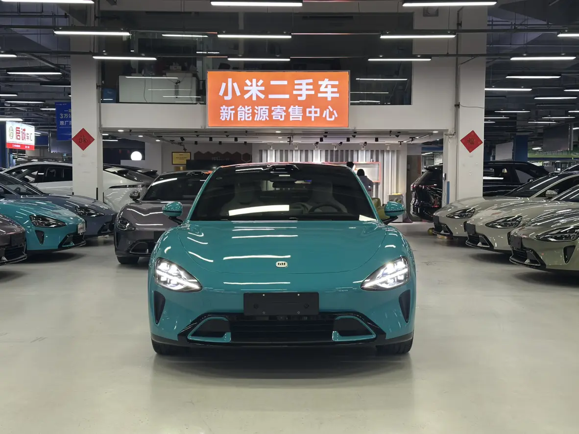 Xiaomi car Xiaomi SU7  из Китая