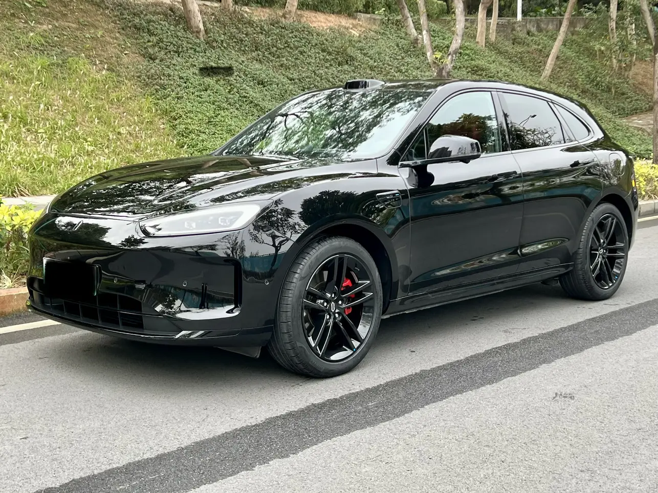 AITO M5 (Wenjie M5)  из Китая