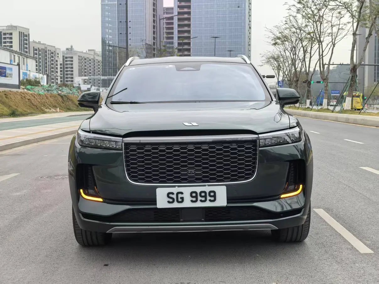 Li ONE (Ideal ONE)  из Китая