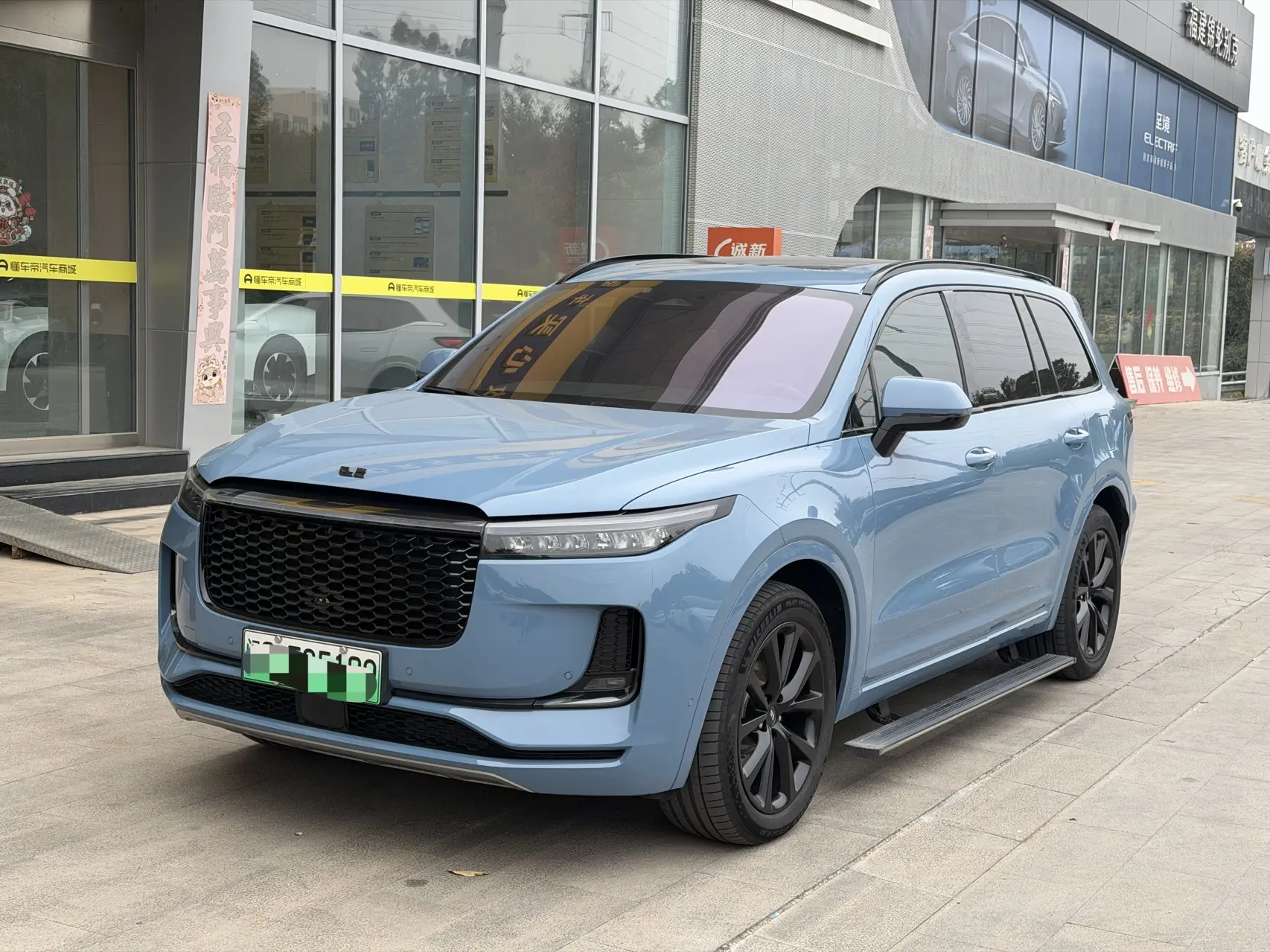 Li ONE (Ideal ONE)  из Китая