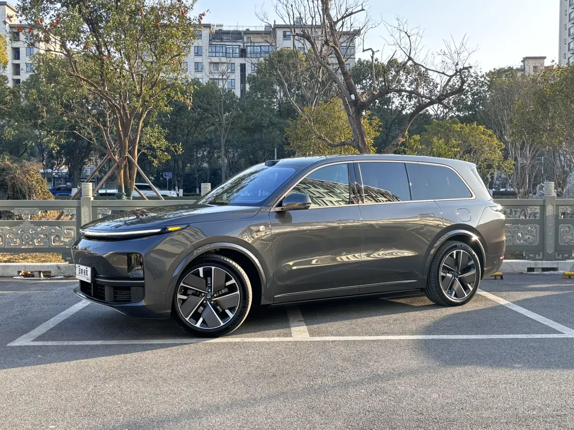 Li L9 (Ideal L9)  из Китая