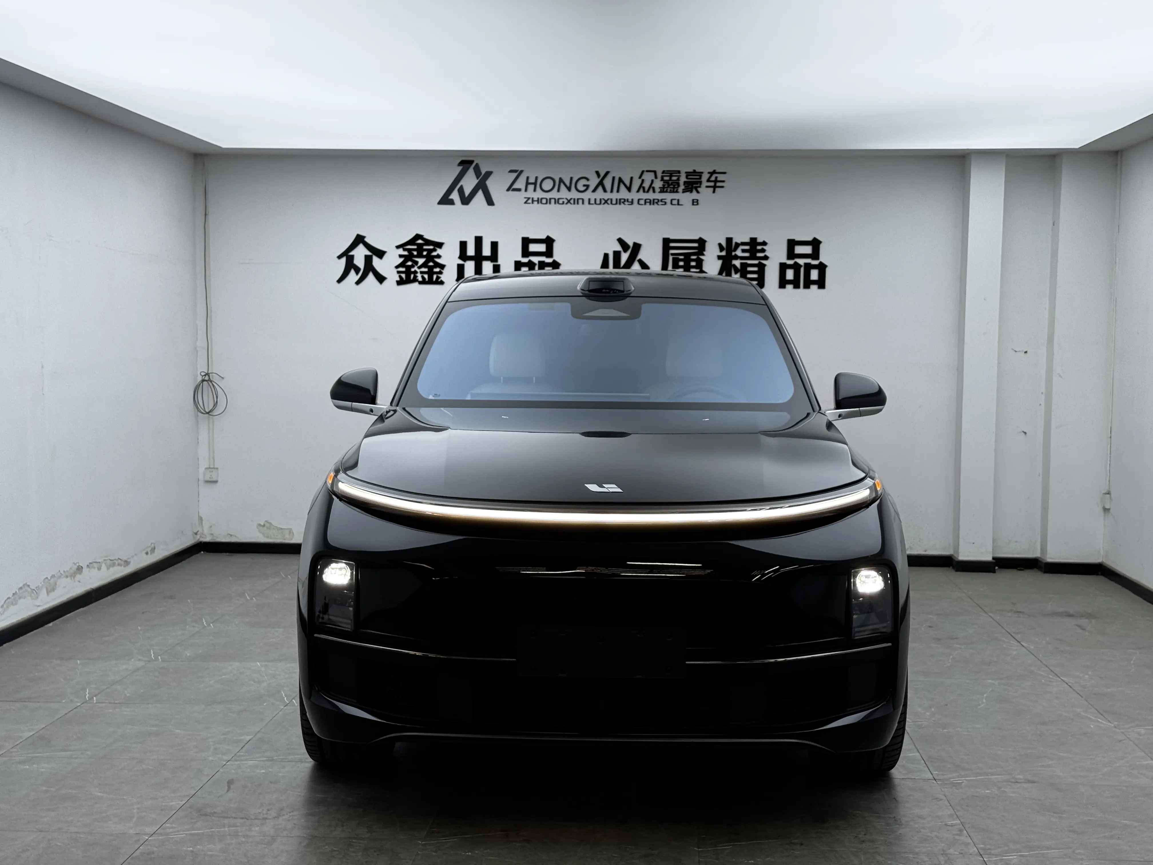 Li L9 (Ideal L9)  из Китая