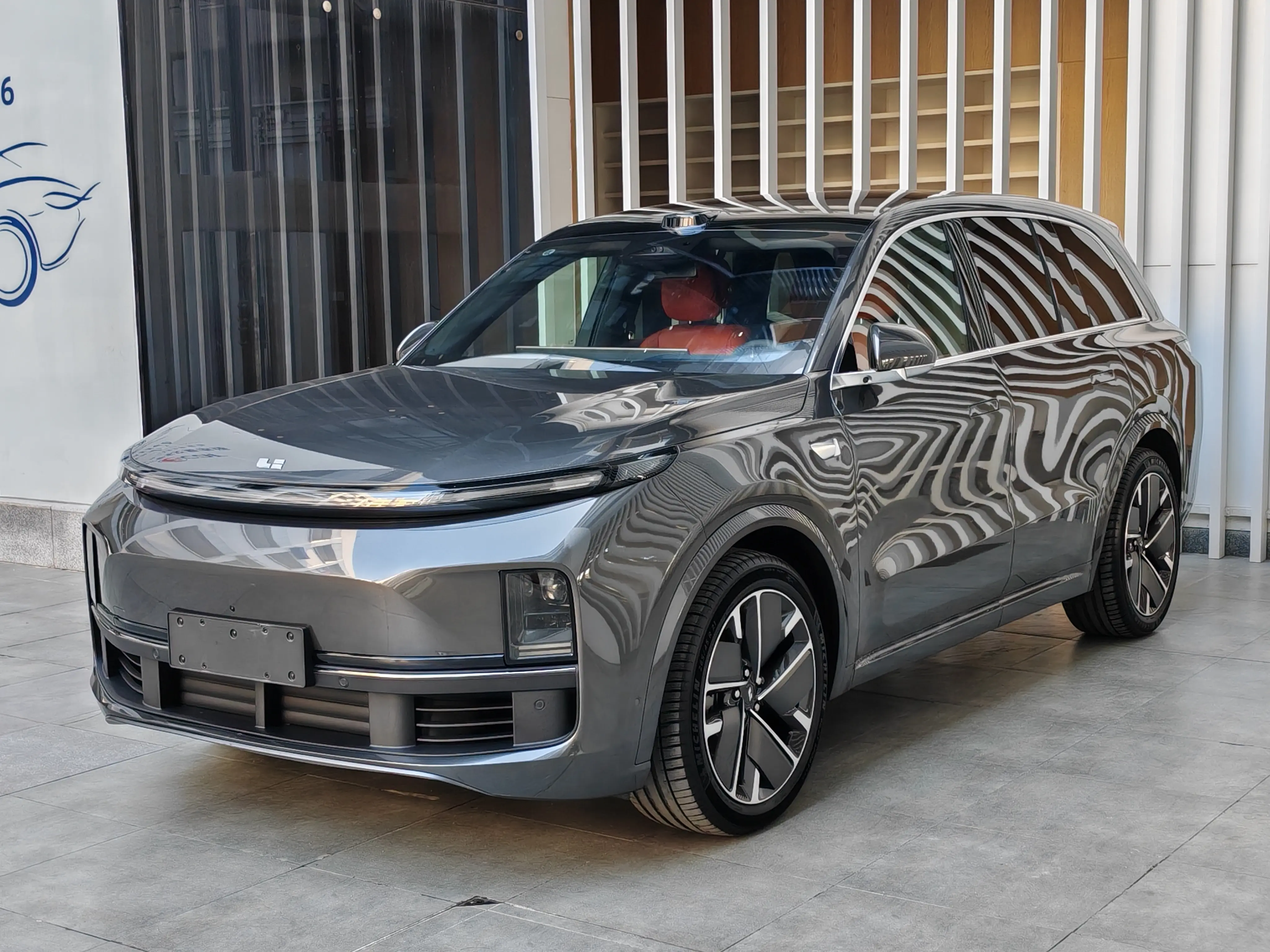 Li L8 (Ideal L8)  из Китая