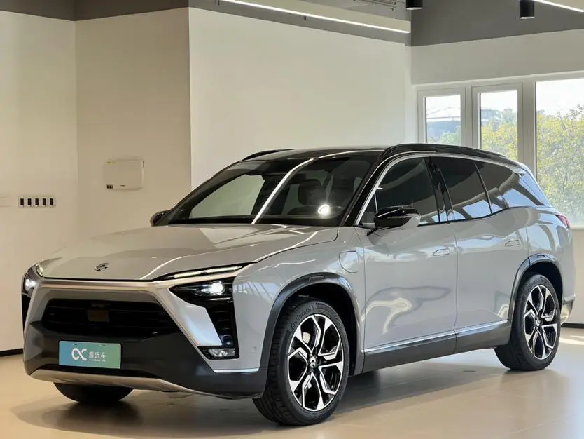 NIO ES8  из Китая