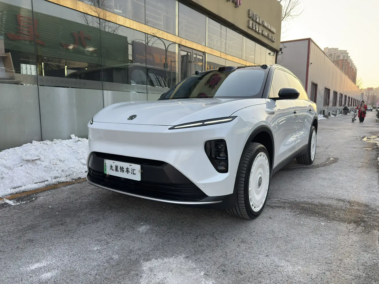 NIO ES8  из Китая