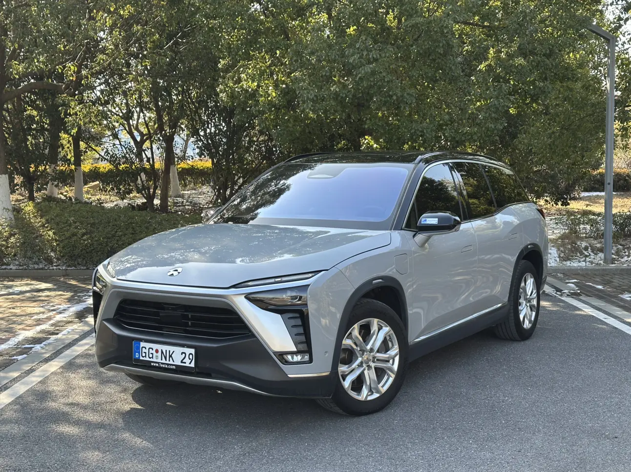 NIO ES8  из Китая