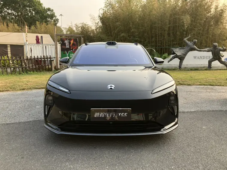 NIO ET5T  из Китая