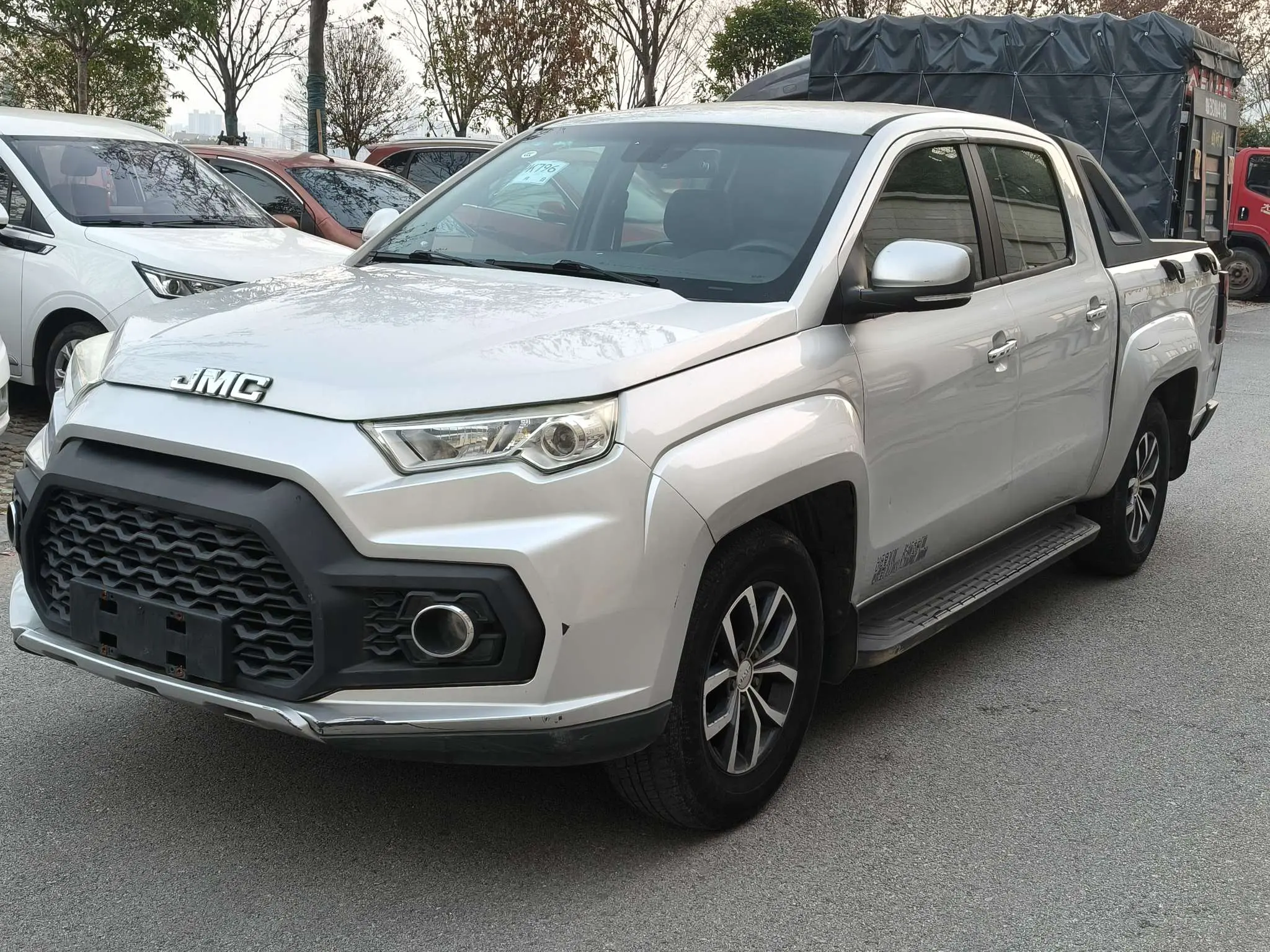 Jiangling Domain Tiger 7  из Китая