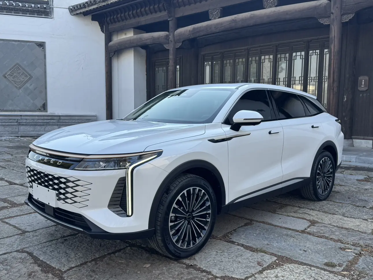 Exeed RX (Star road yaoguang)  из Китая