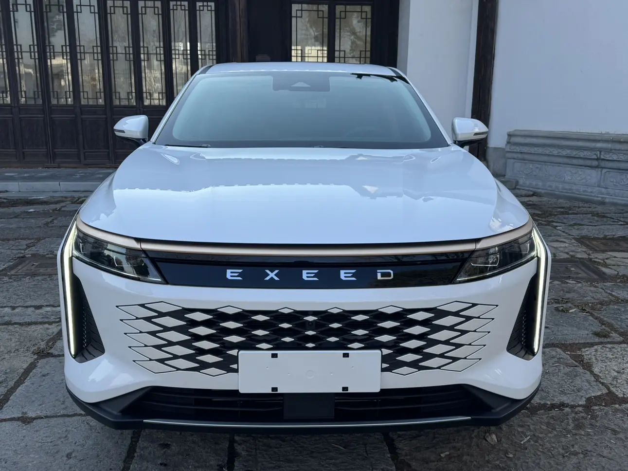 Exeed RX (Star road yaoguang)  из Китая