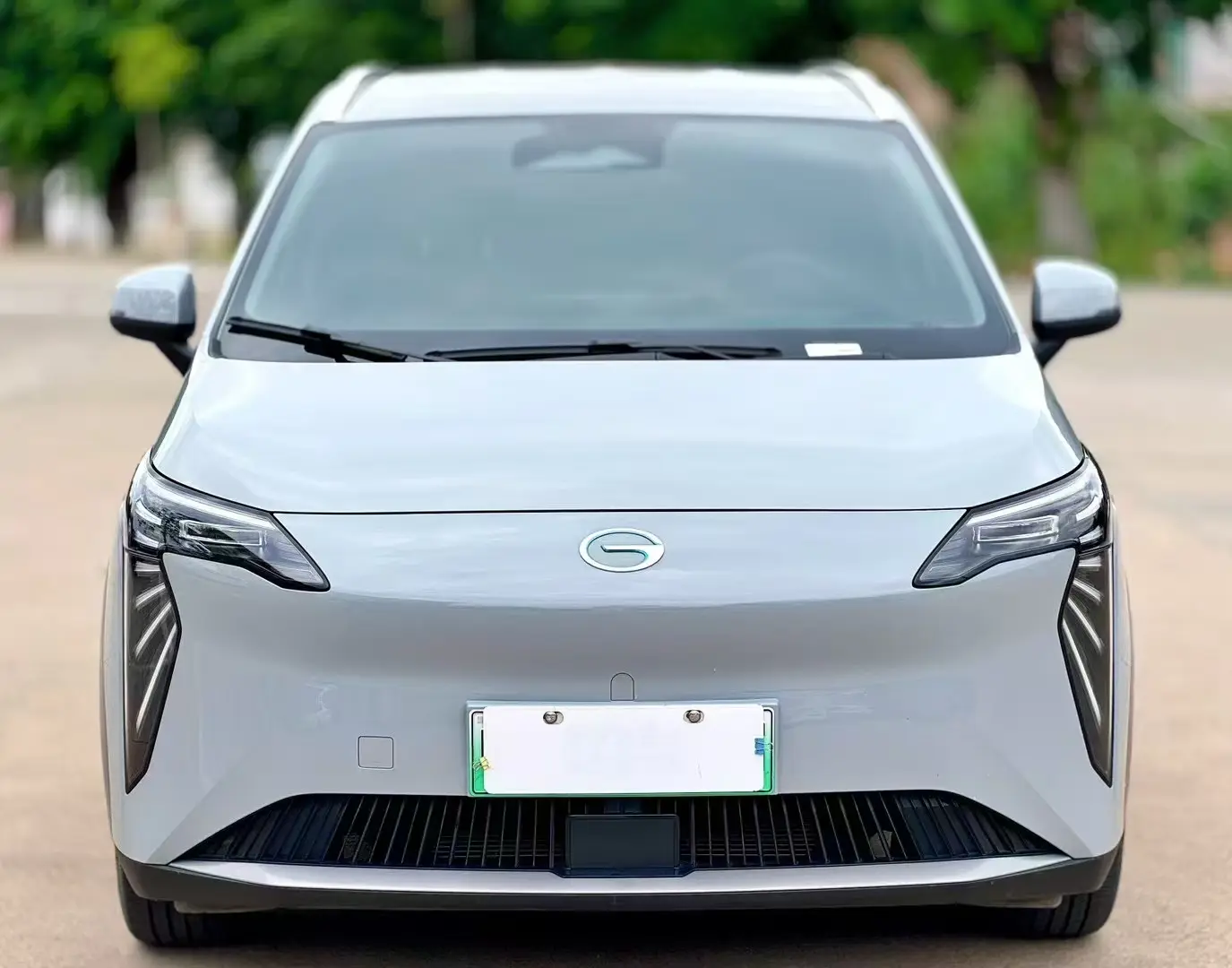 AION Y  из Китая