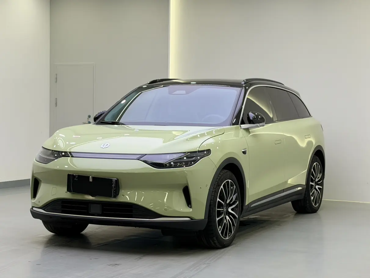 Leapmotor Zero running C11  из Китая