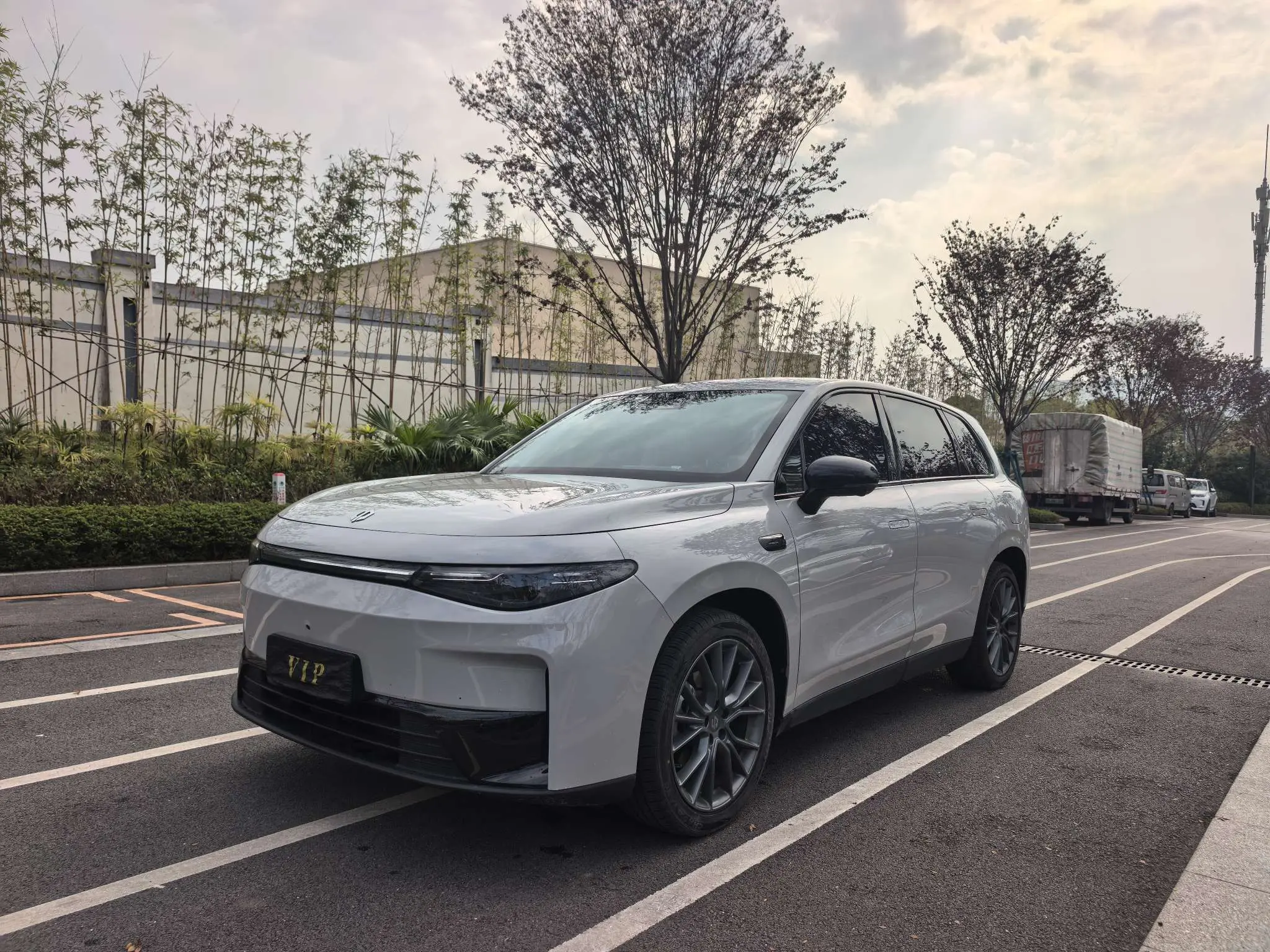 Leapmotor Zero running C10  из Китая