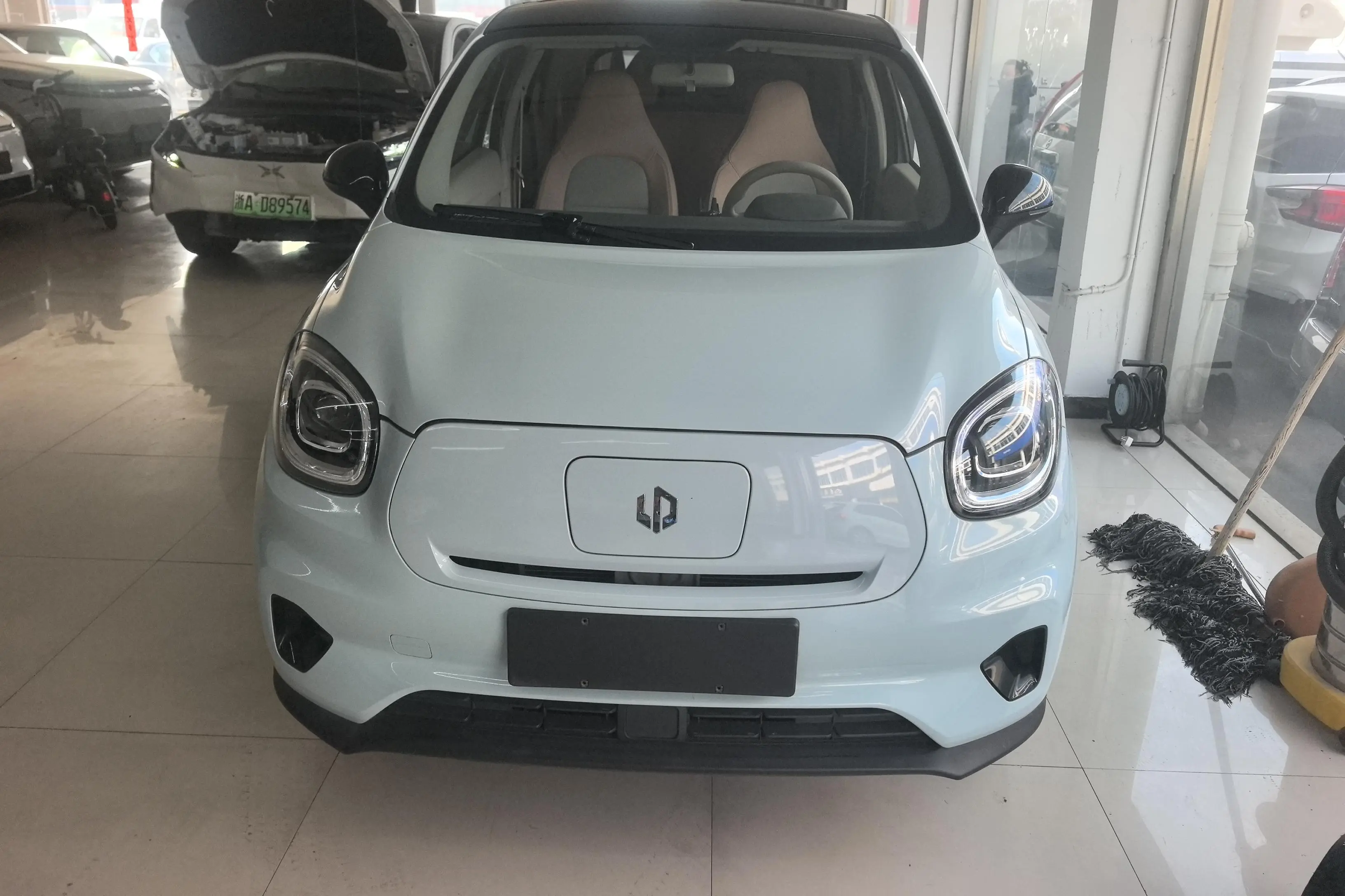 Leapmotor Zero running T03  из Китая