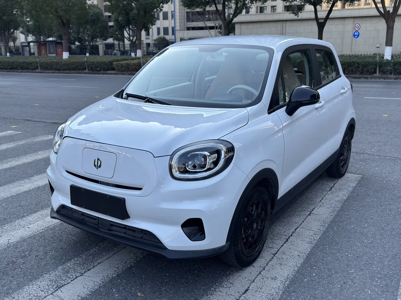 Leapmotor Zero running T03  из Китая