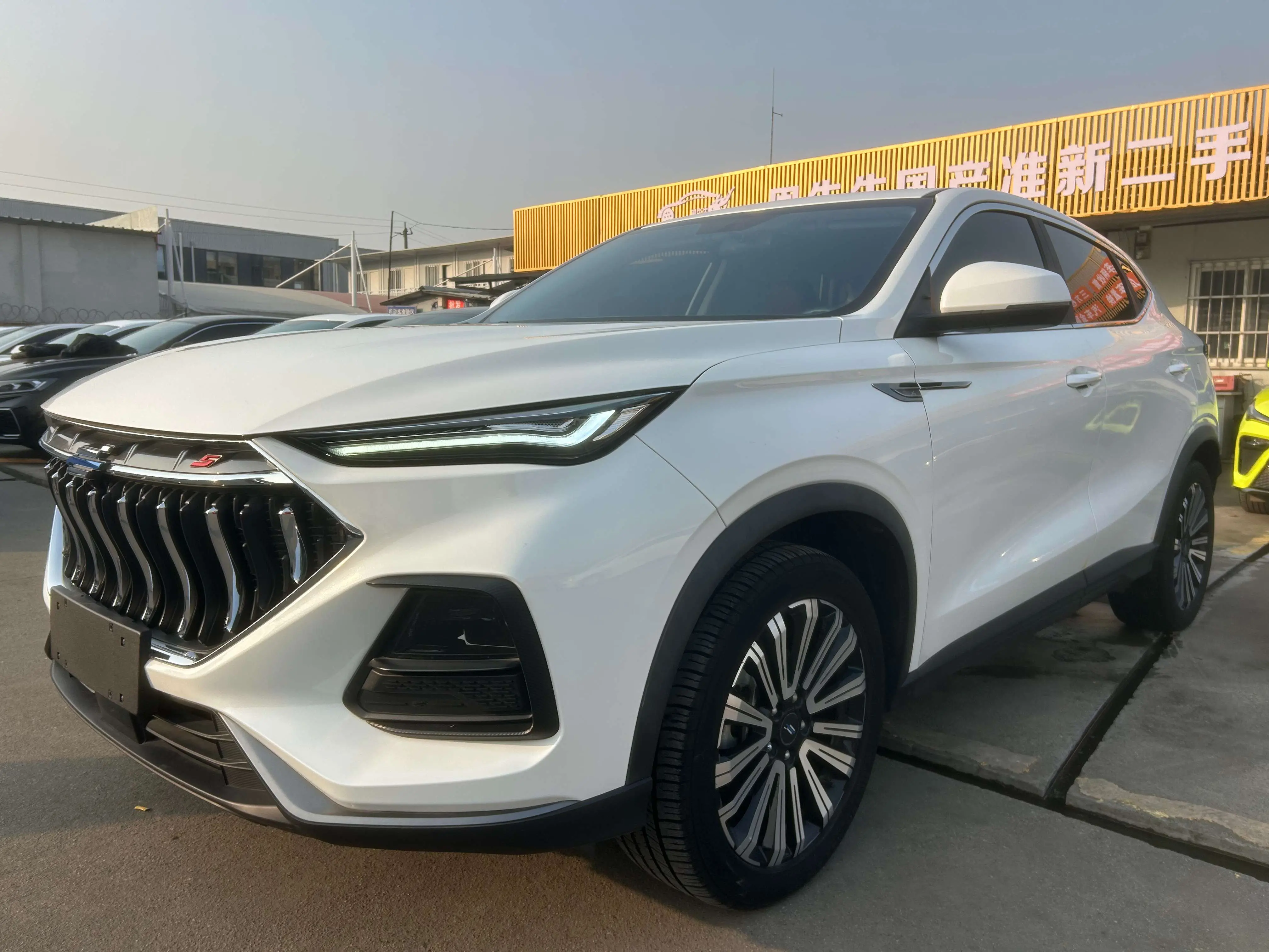 Oshan Changan Auchan X5  из Китая