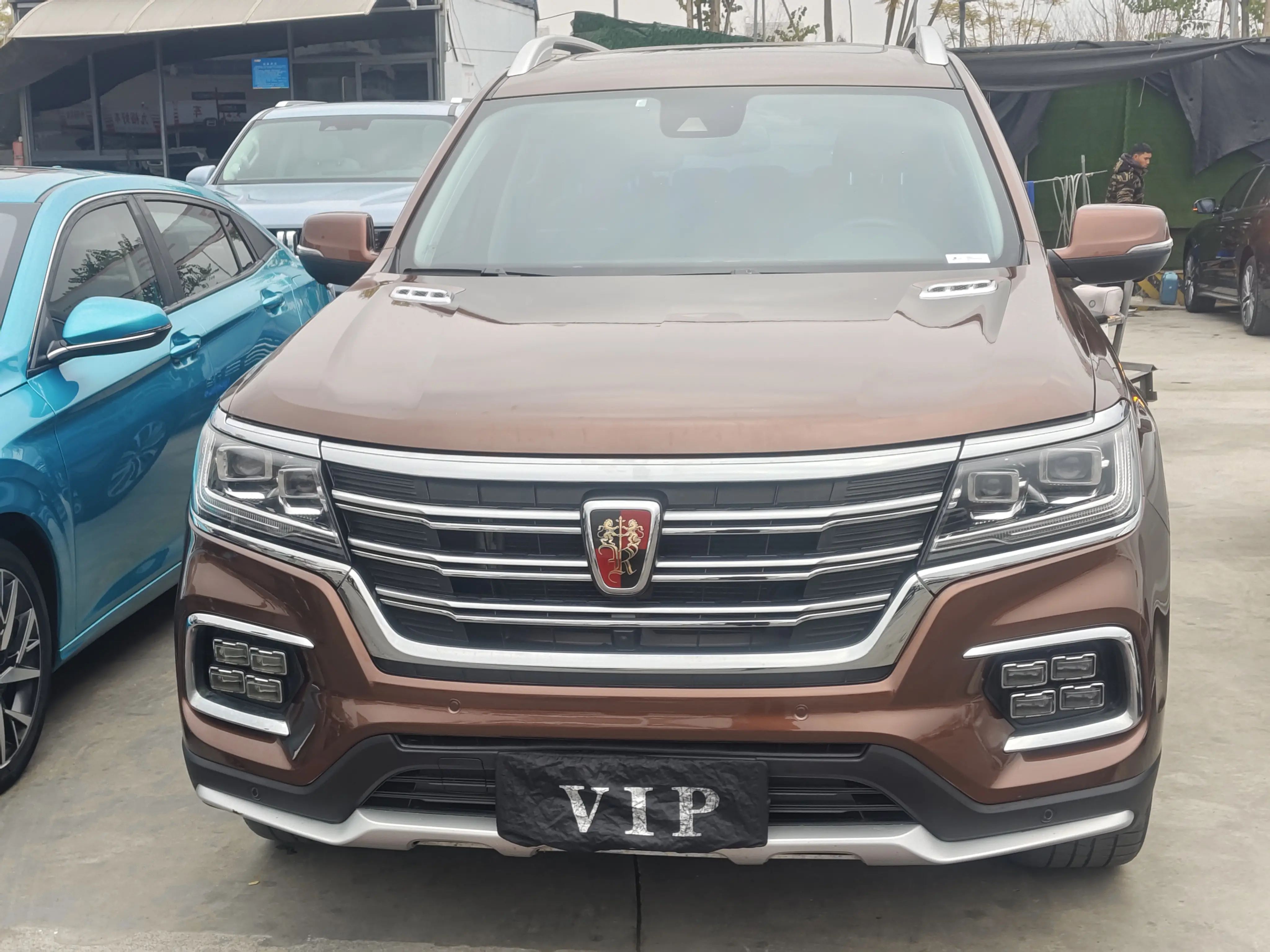 Roewe RX8  из Китая