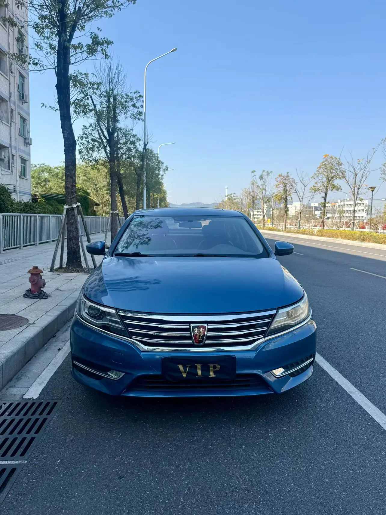 Roewe i6 Classic  из Китая