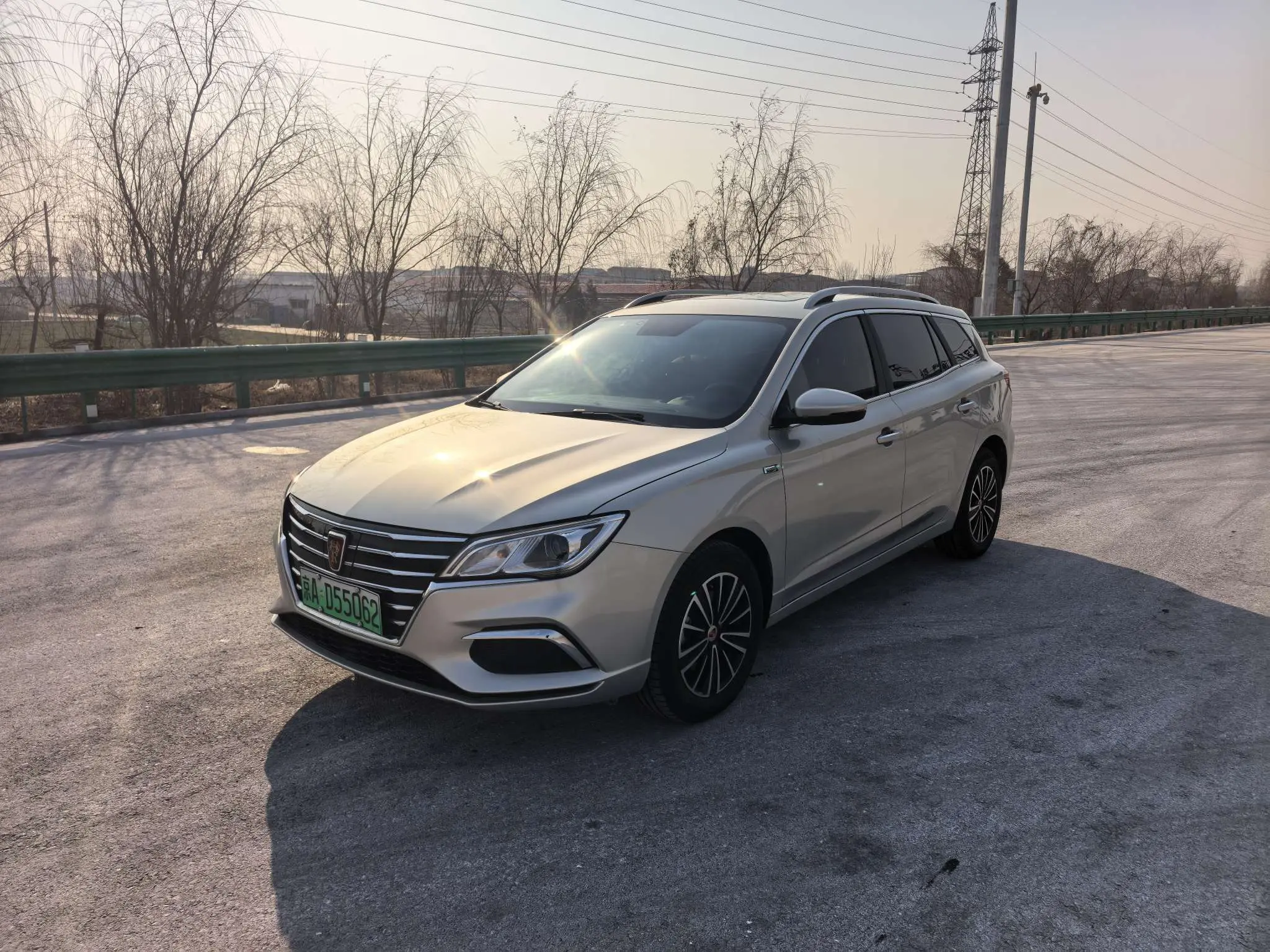 Roewe Ei5  из Китая