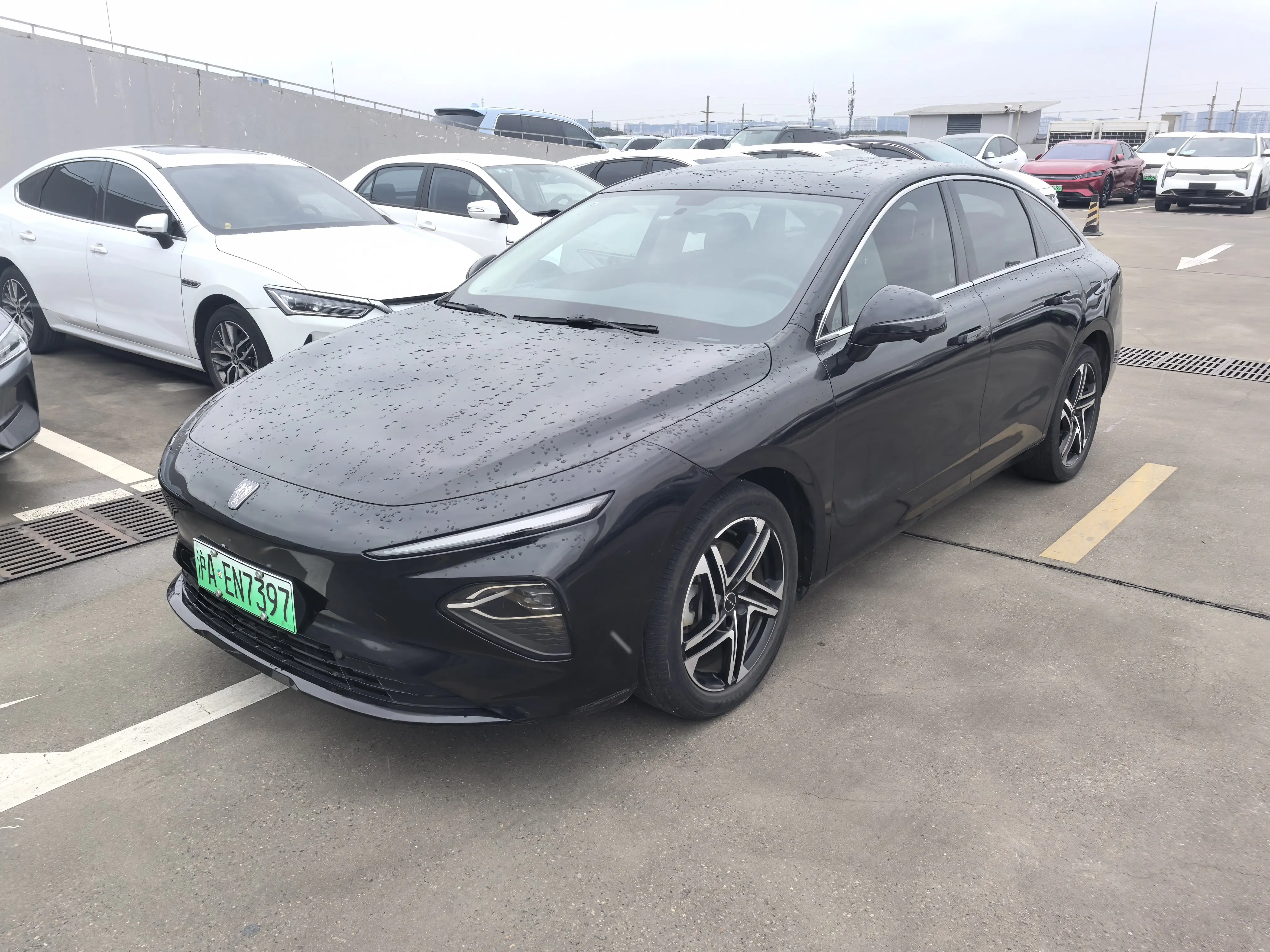 Roewe D7 EV  из Китая