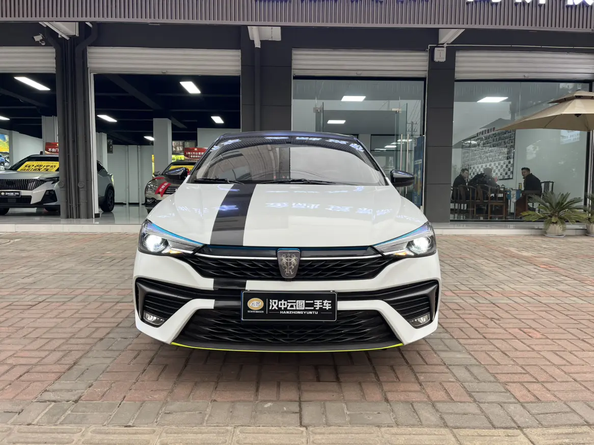 Roewe i5  из Китая