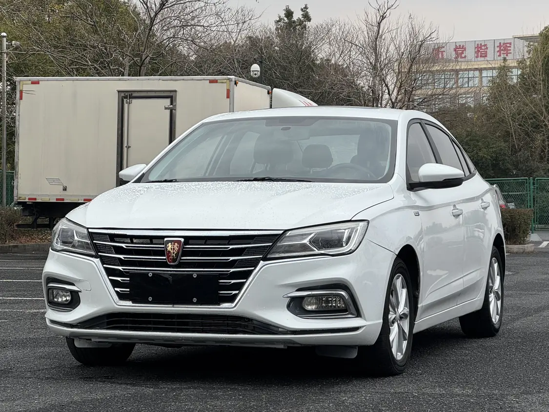 Roewe i5  из Китая