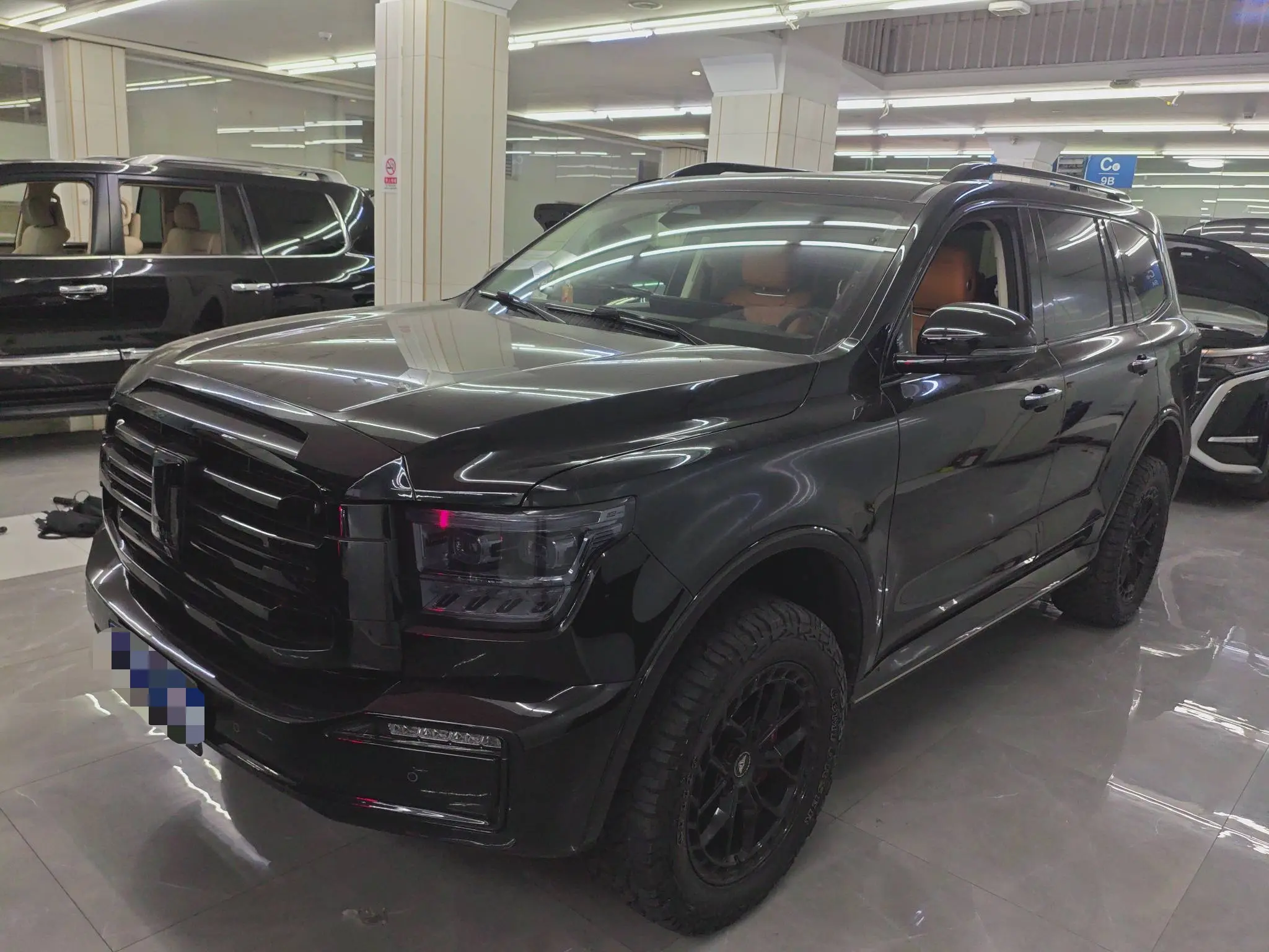 Tank 500  из Китая