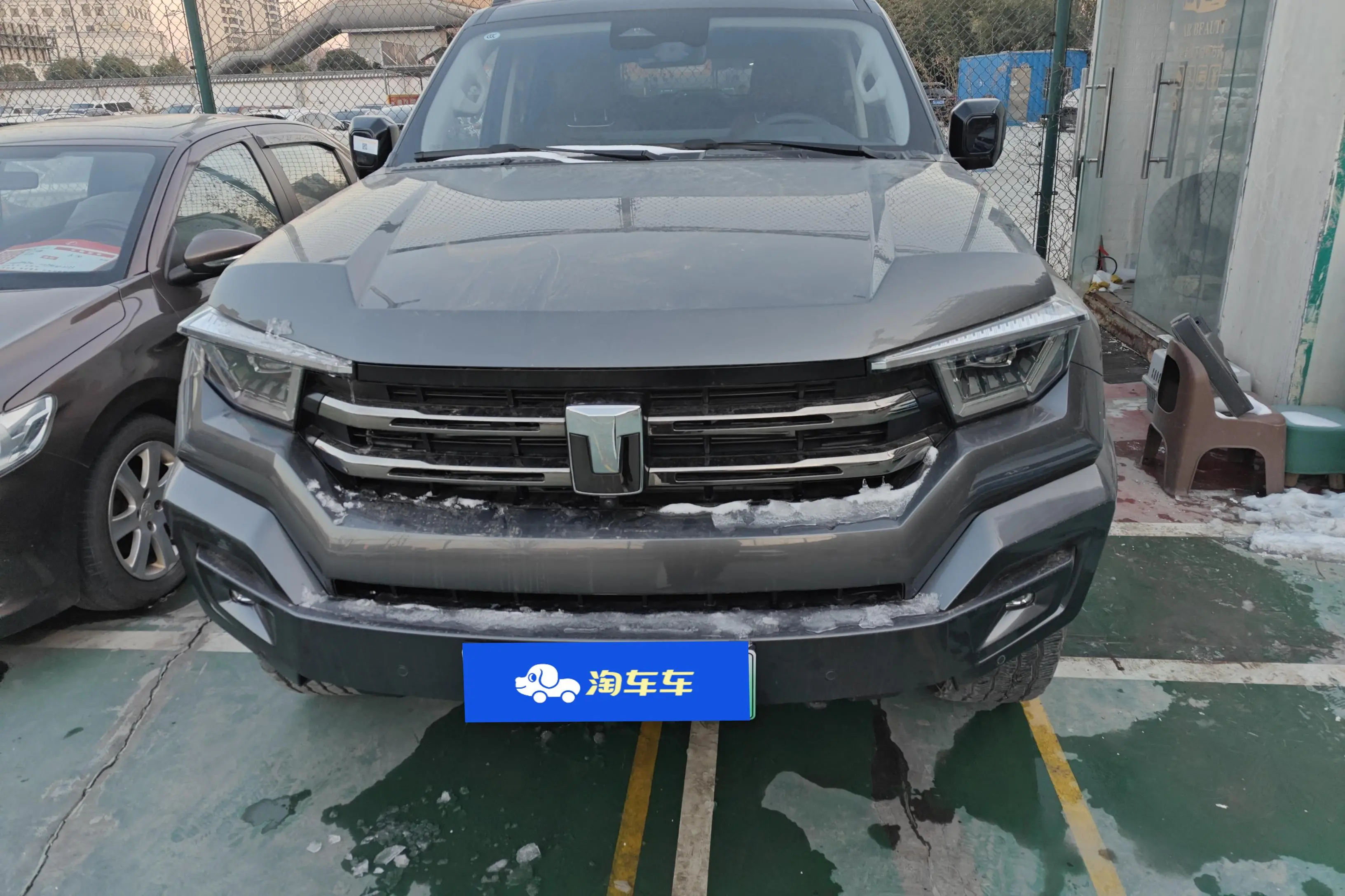 Tank 400 Hi4-T  из Китая