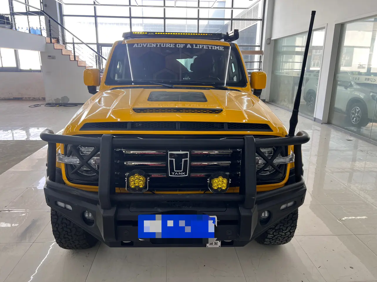 Tank 300  из Китая