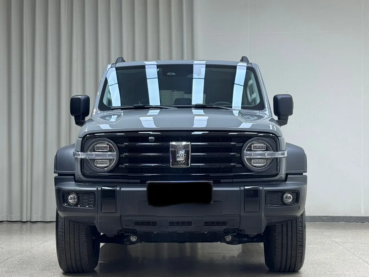 Tank 300  из Китая