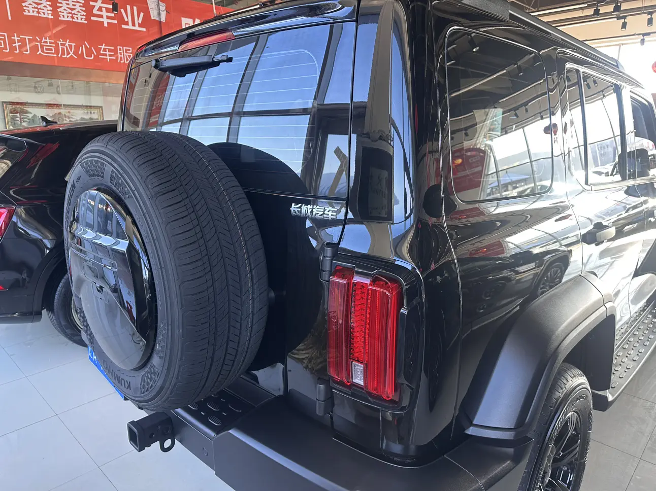 Tank 300  из Китая