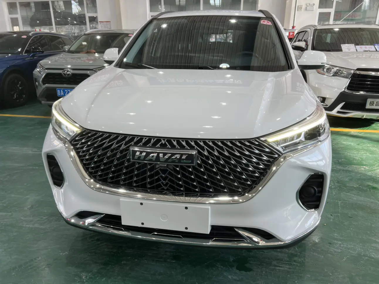 Haval M6  из Китая