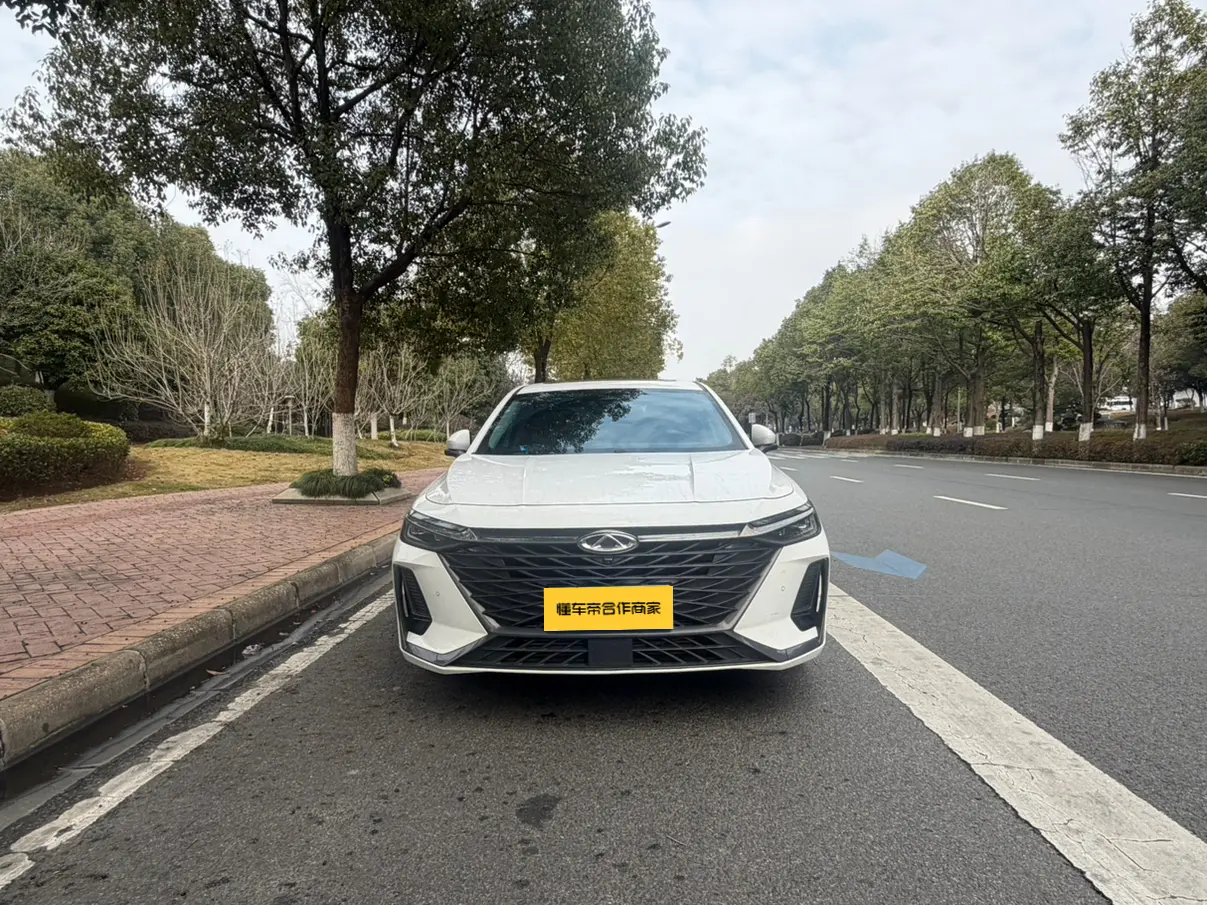 Chery Arrizo 8  из Китая