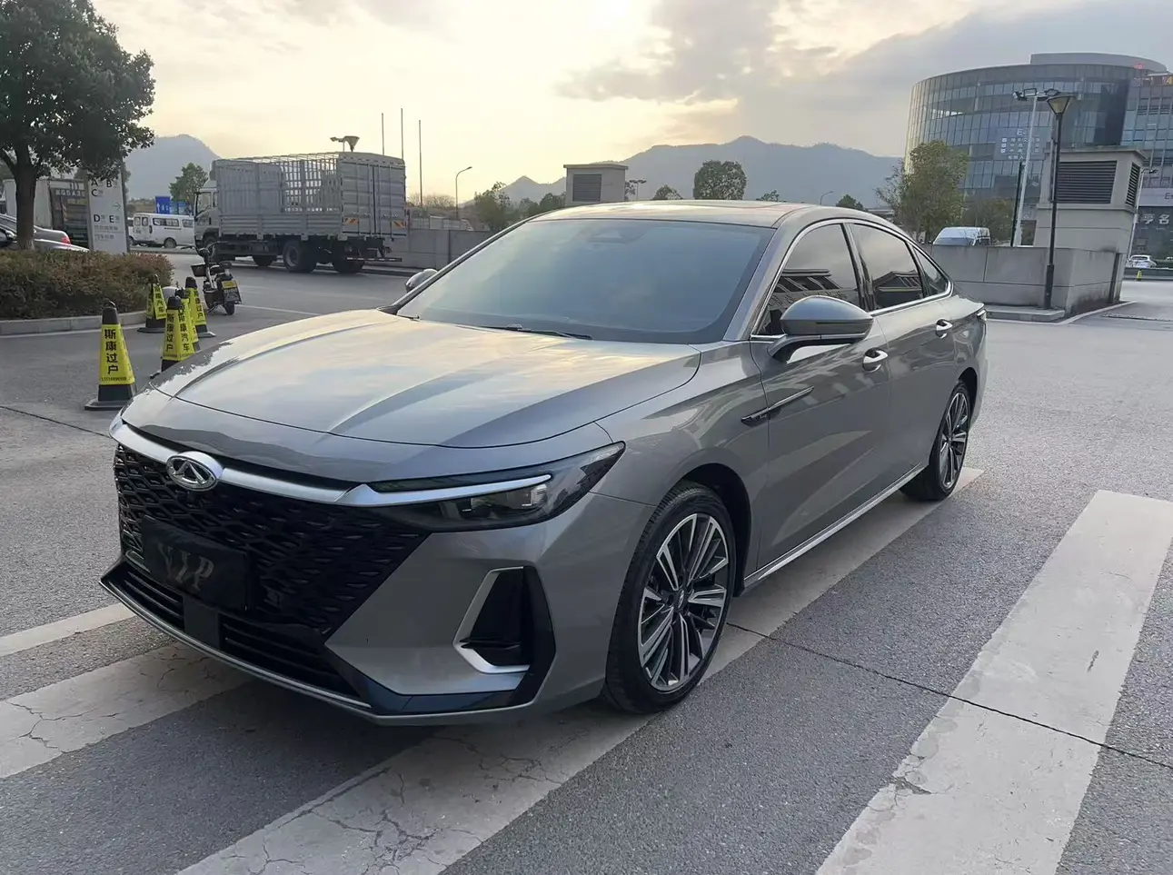 Chery Arrizo 8  из Китая