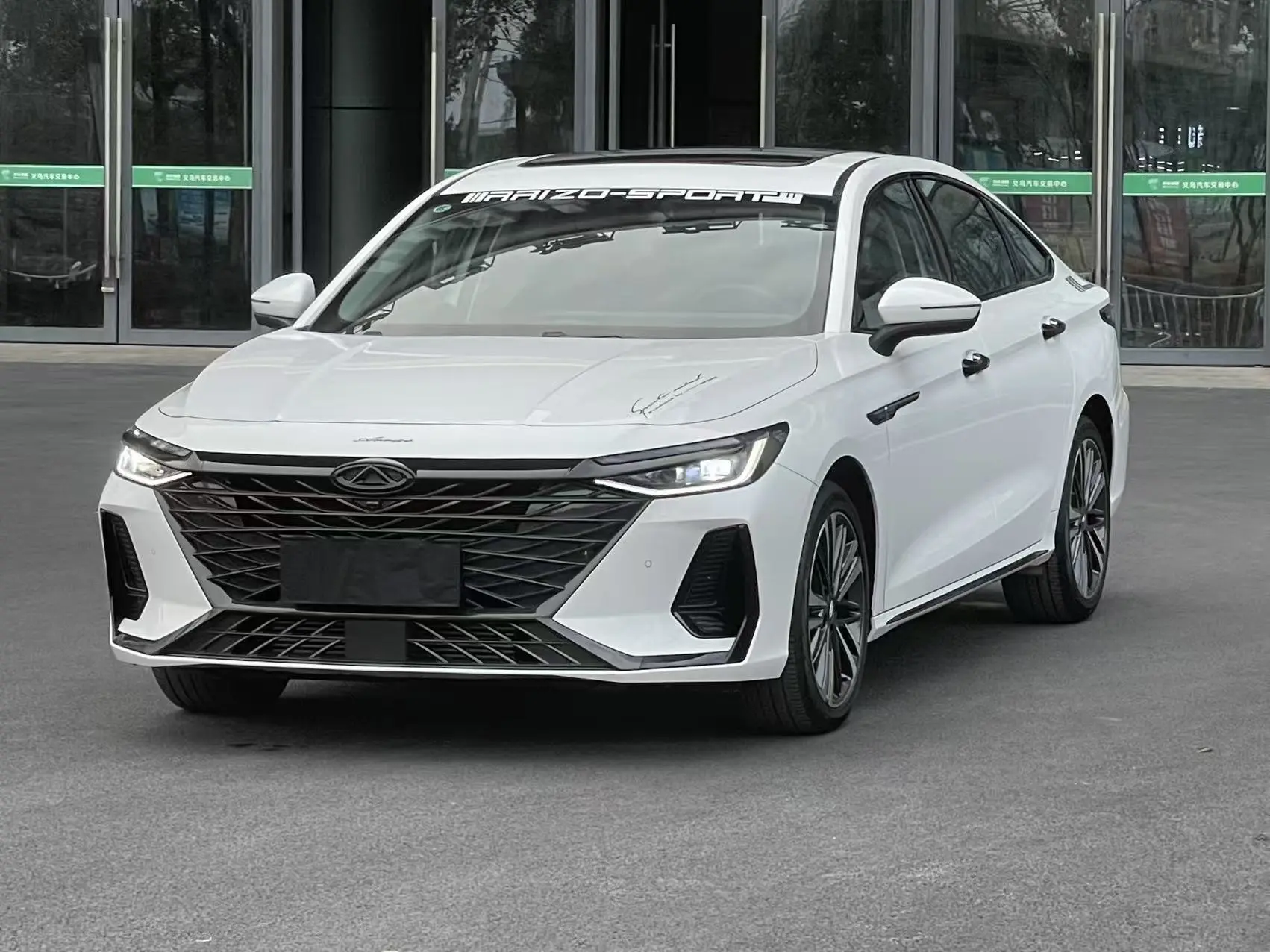 Chery Arrizo 8  из Китая