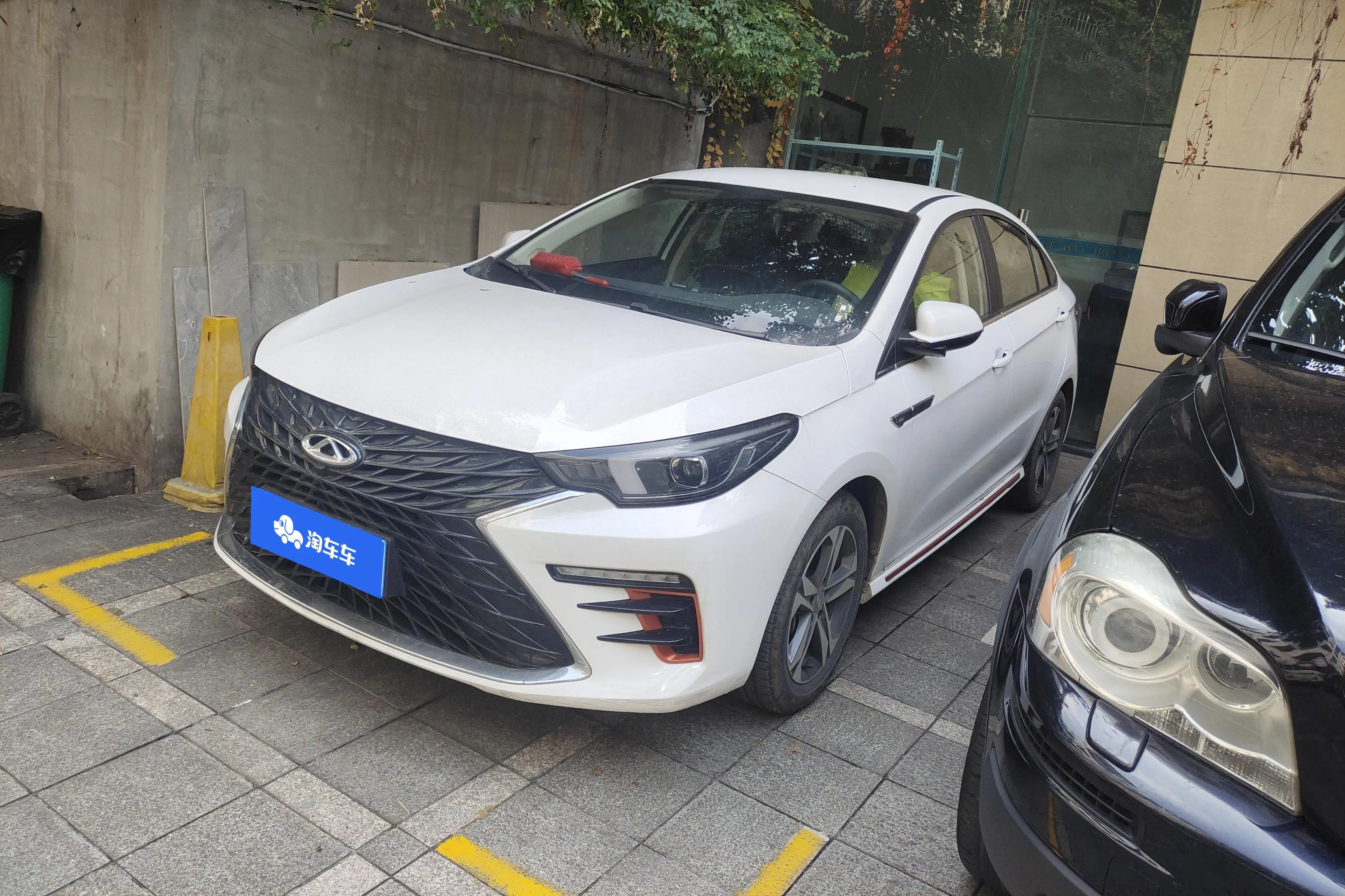 Omoda S5  из Китая