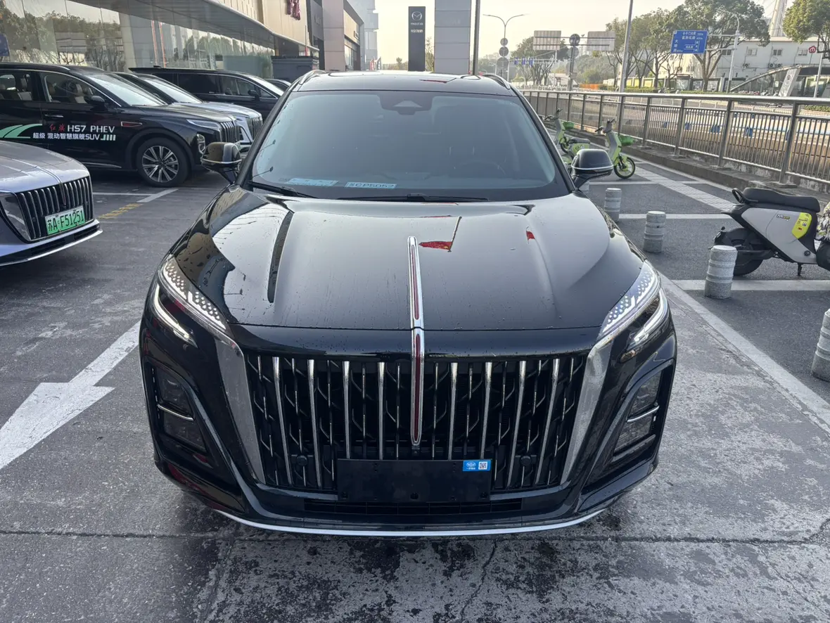 Hongqi HS3 PHEV  из Китая