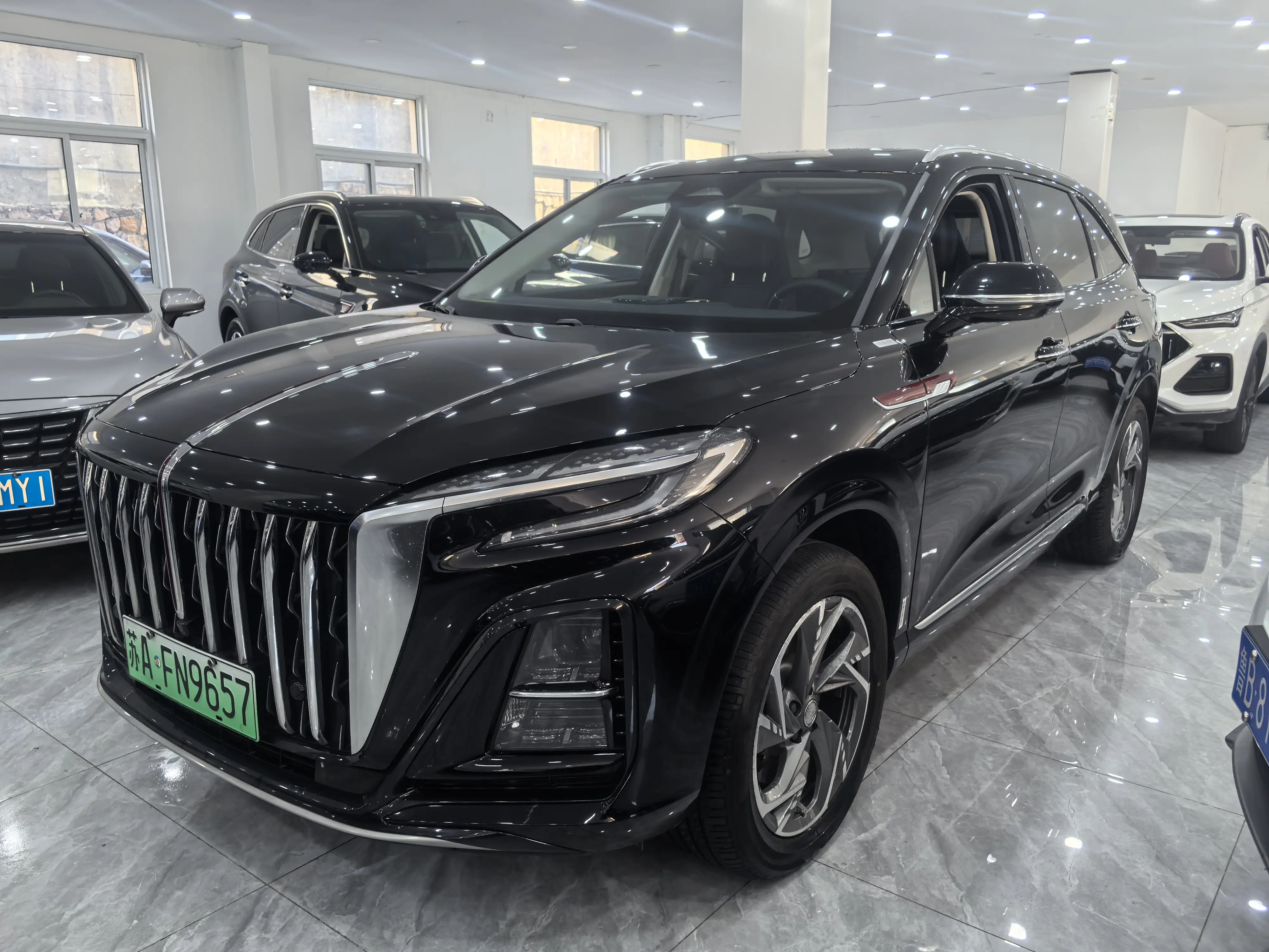 Hongqi HS3 PHEV  из Китая