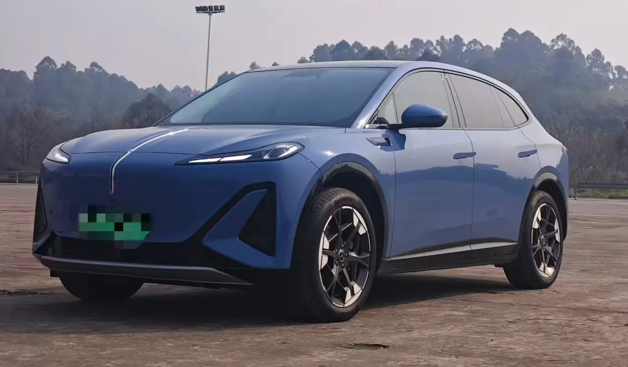 Hongqi Red Flag Tiangong 06  из Китая