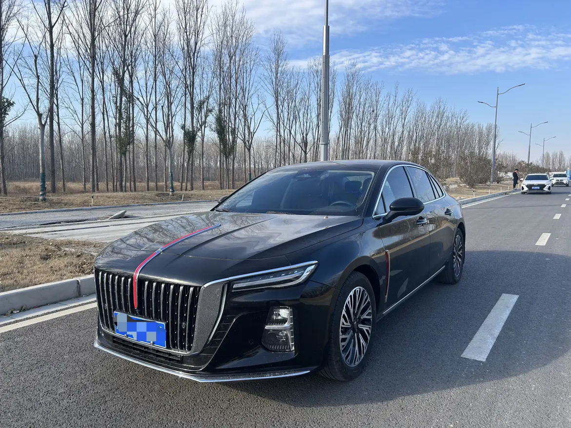 Hongqi H5  из Китая