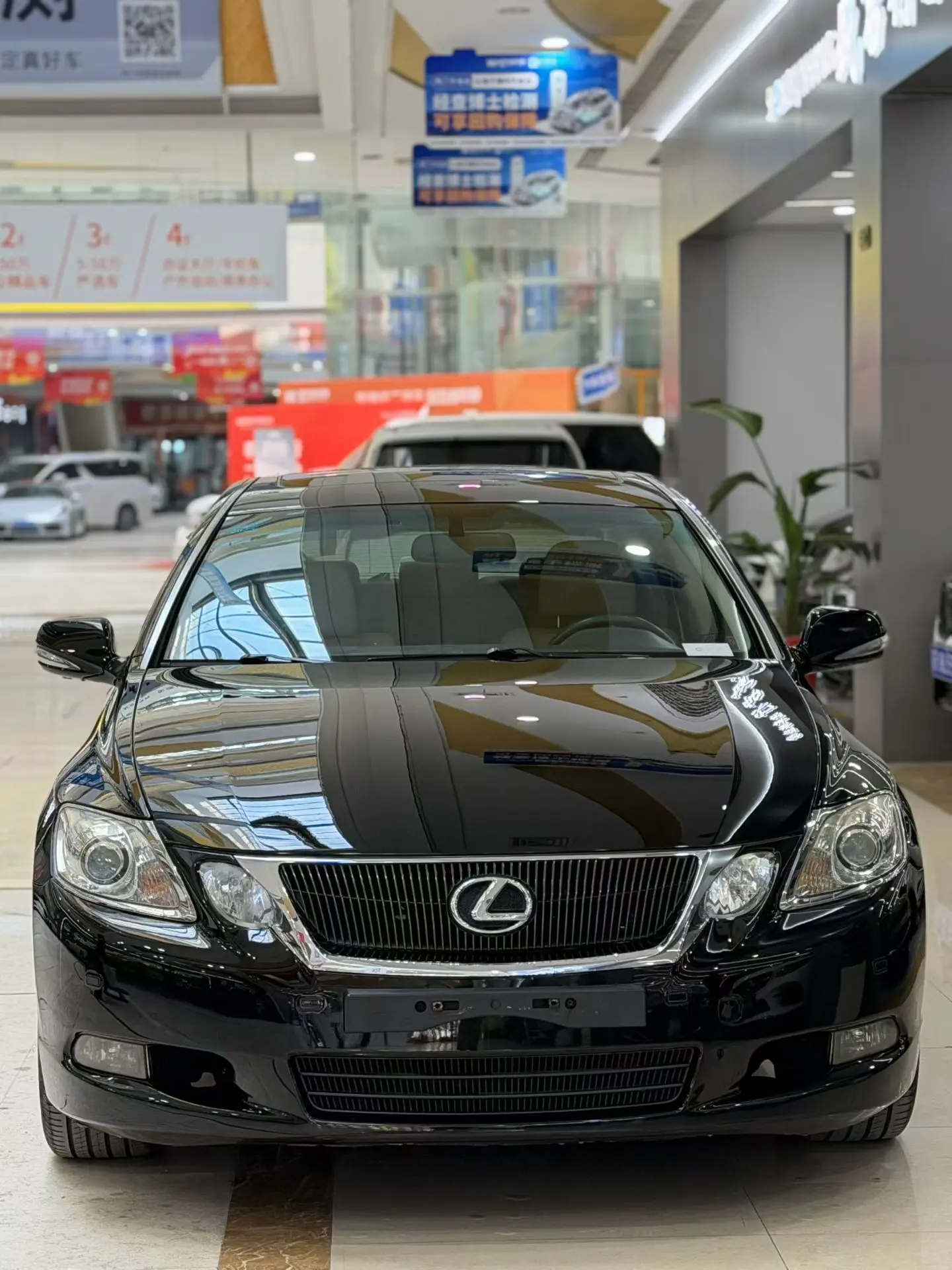 Lexus GS  из Китая